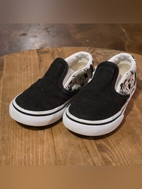 Disney 100th Anniversary Vans Mickey Mouse Slip-On Sneakers Toddler 7.5